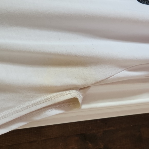 Shirt - Picture 4 of 5